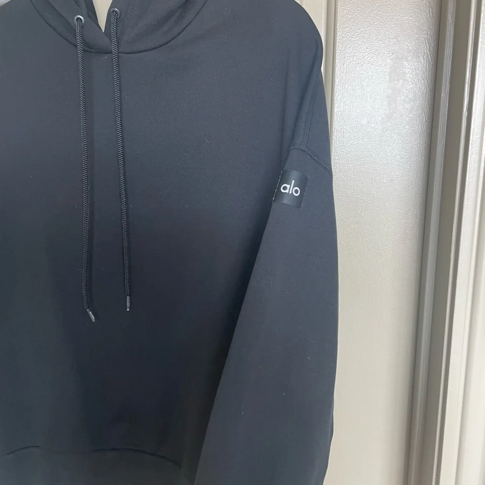 ALO Yoga Black Hoodie with Mesh Detail - Picture 2 of 4